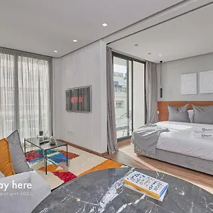 Stayhere - Palmier - Executive Apartment