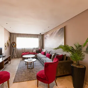 Avenue Hotel