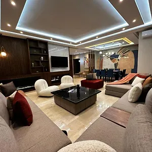 Ben's Apartment